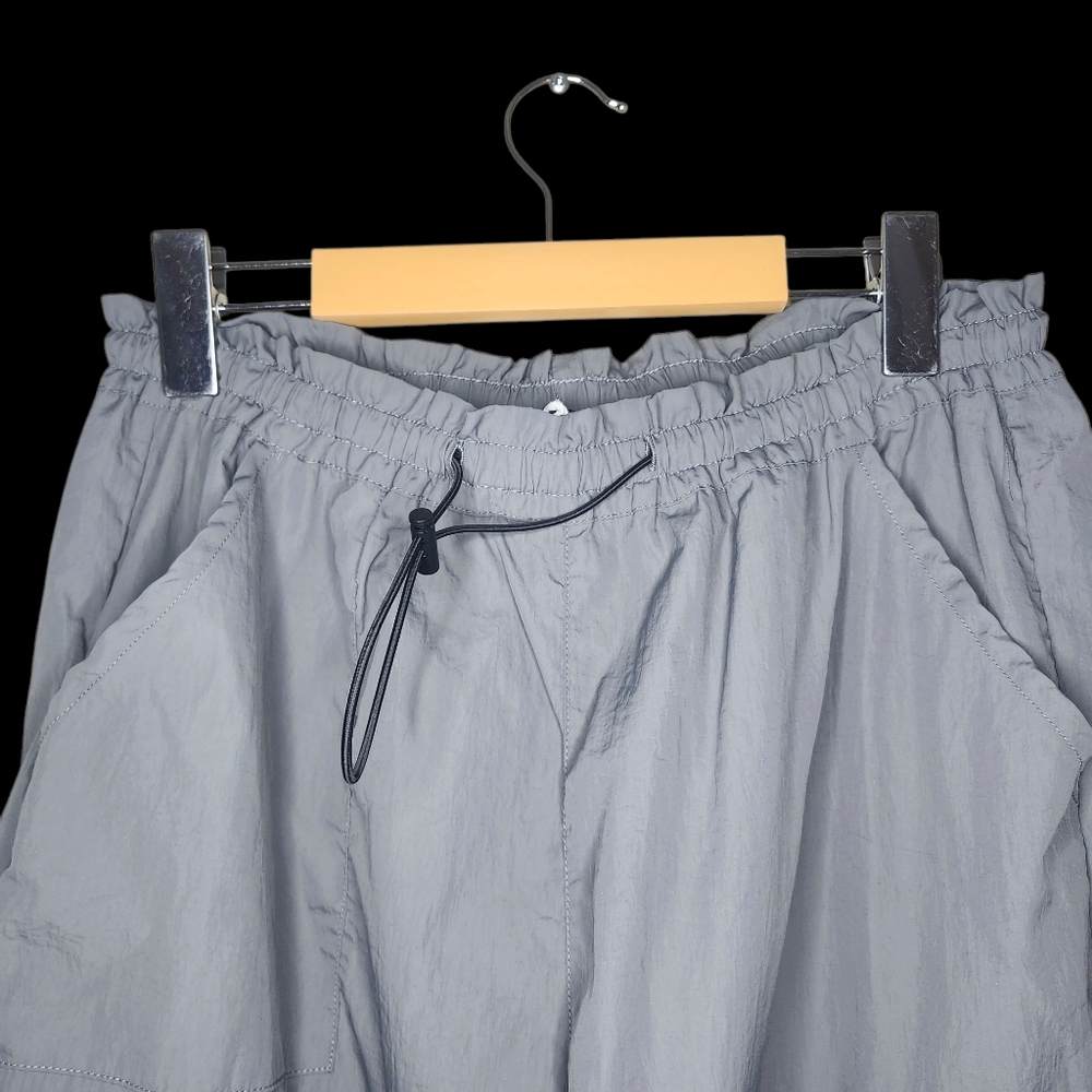 GARAGE The Chloe Nylon Parachute Pant - Medium - Picture 10 of 14